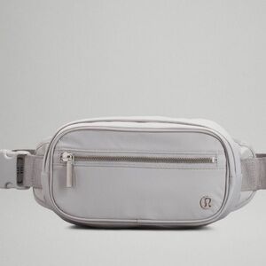 Lululemon belt bag with front zipper